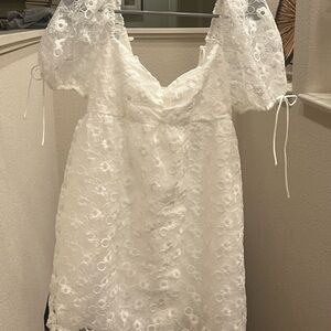 Elegant White Lace Dress